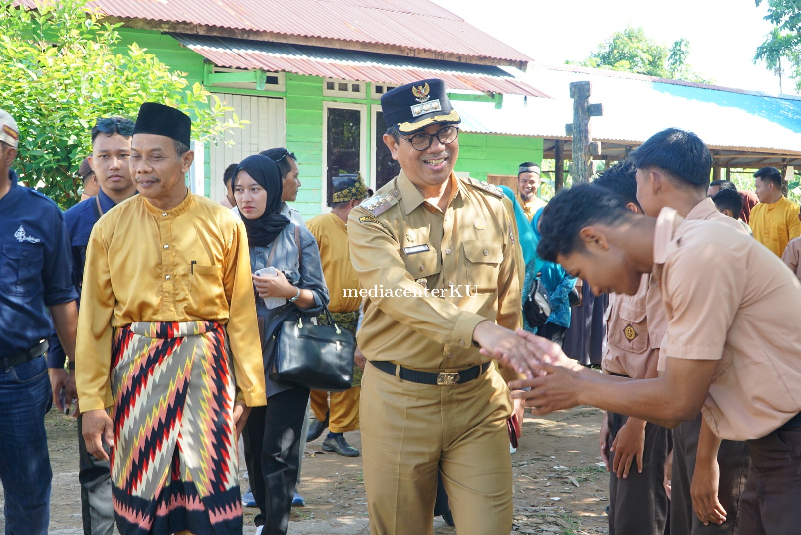 Pj Bupati Kayong Utara Kunjungan Kerja Ke Teluk Batang, Ini Agendanya