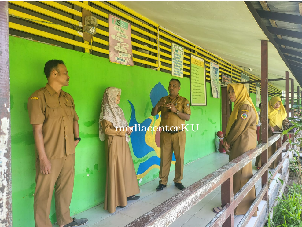 Tinjau Hari Pertama Masuk Sekolah, Kadisdik Rahadi: Persentase PPDB Naik 20% Tahun Ini